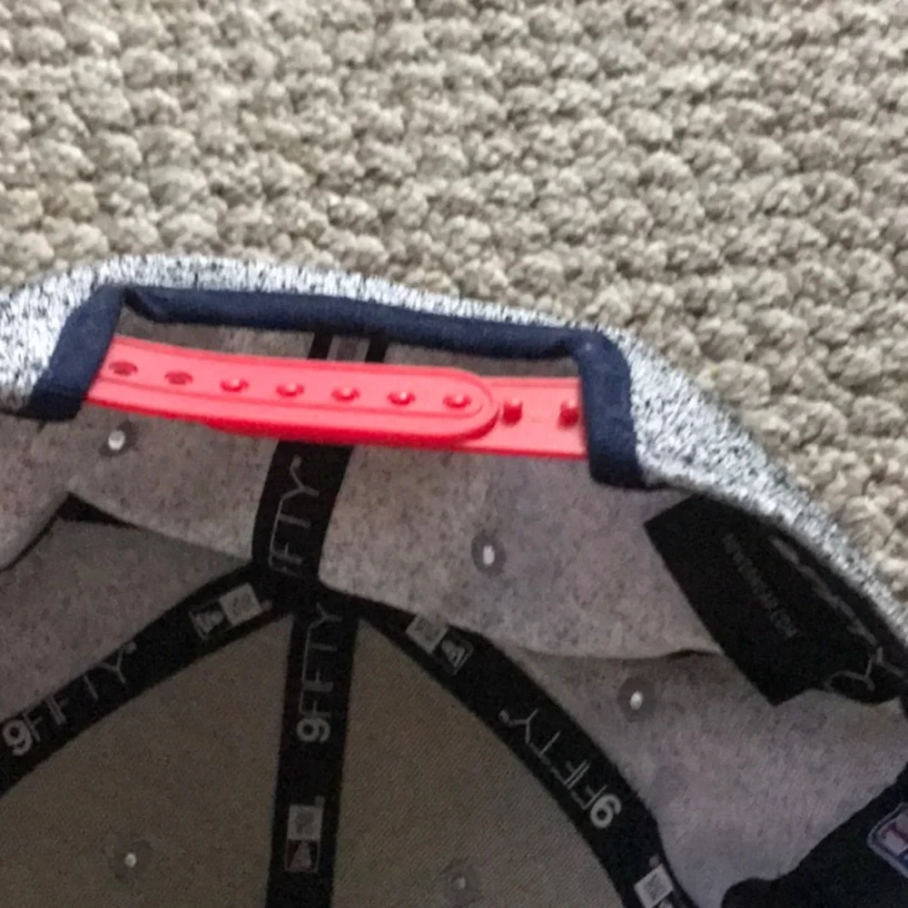 new adjustable - Picture 3 of 4
